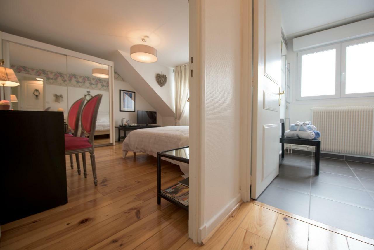 Bed and Breakfast La Rosiere De Marcq Exterior foto